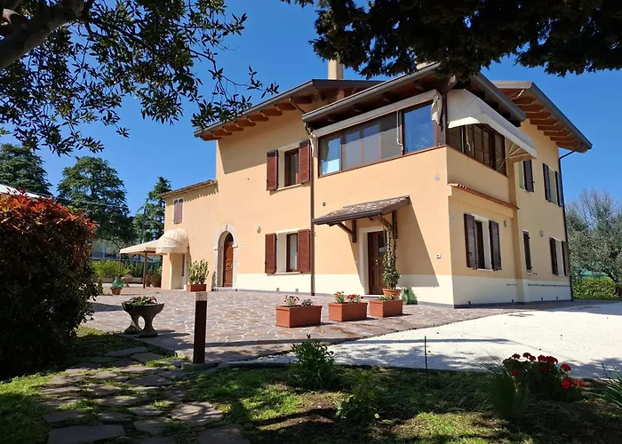 Podere Radici - & Breakfast 3*